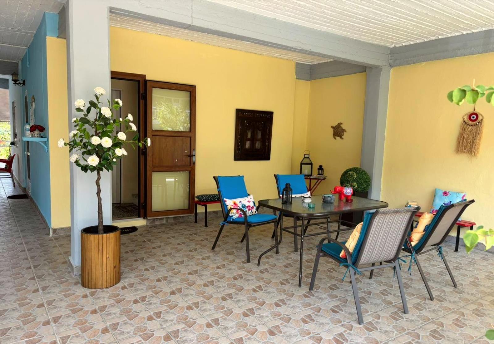 Nikol Apartments Olympiaki Akti Bagian luar foto